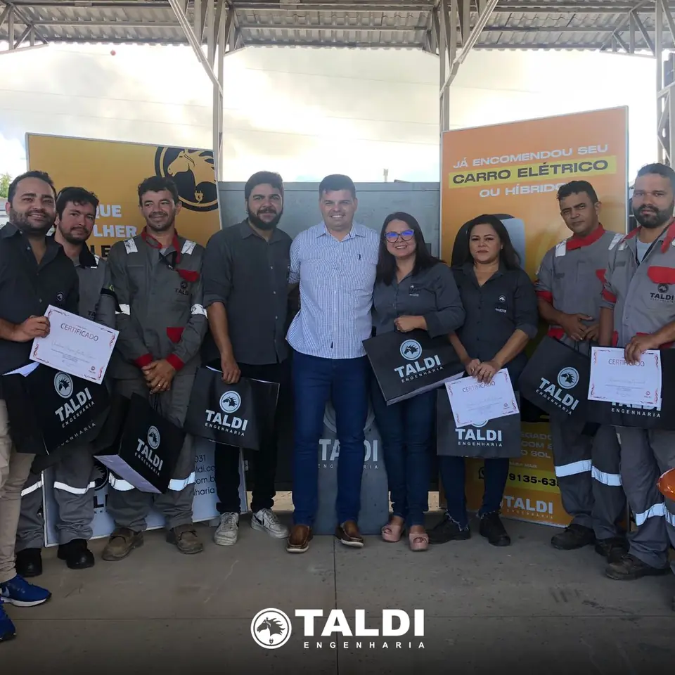 Equipe da Taldi em ação de mobilidade elétrica