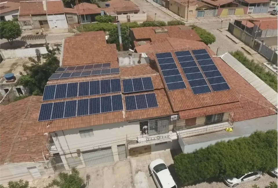Usina solar instalada pela Taldi: Churrascaria Porto Seguro