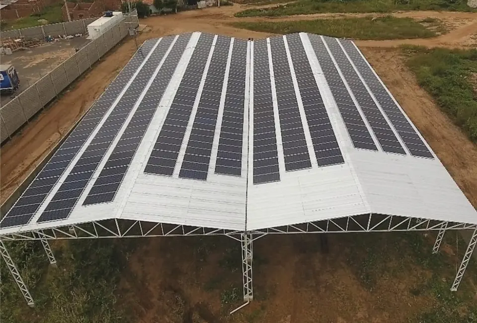 Usina solar instalada pela Taldi: Doces e Salgados