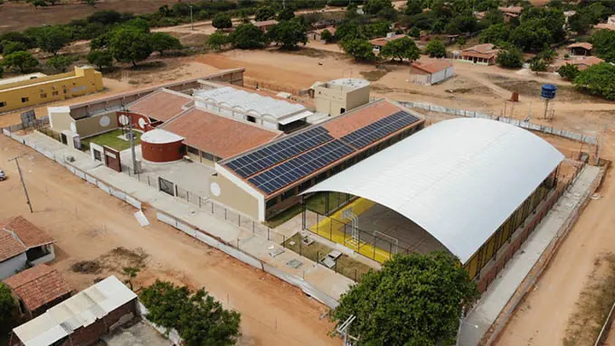 Usina solar instalada pela Taldi: JZR Construções