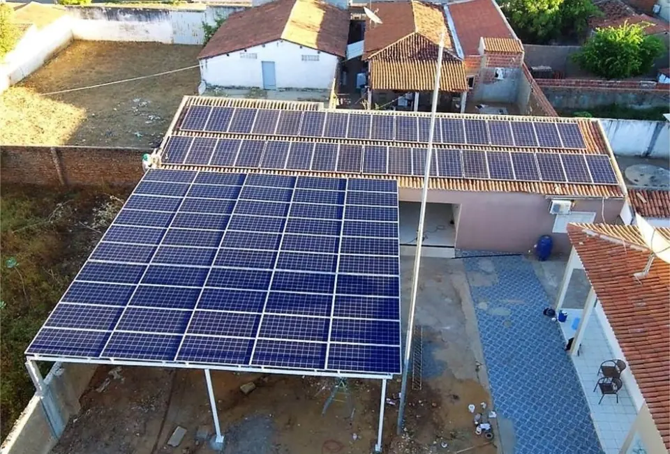 Usina solar da Taldi: Nossafarma
