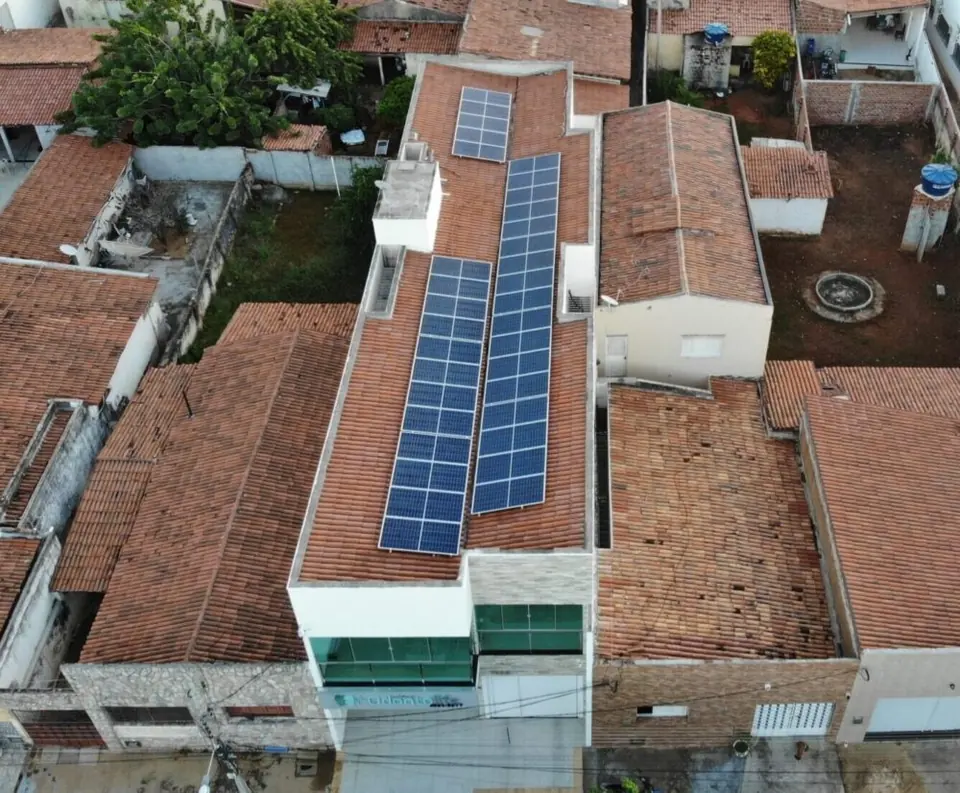 Usina solar instalada pela Taldi: Usina Residencial Assú
